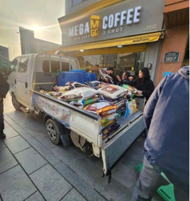 /user/c/curvesch/editor/2501/a419f14369196b134f125608cd1ef9f6_1735960490_5466.JPG 이미지크게보기